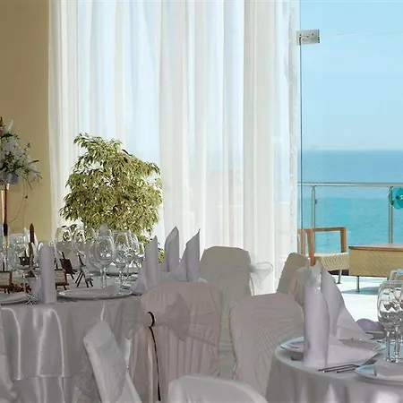 Marina Sunny Day Отель 4*